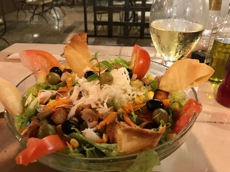 salad at Cafe d la Esquina