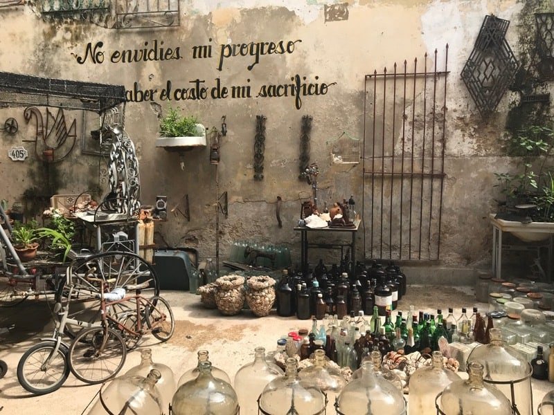 Recycled items shop in Centro Havana