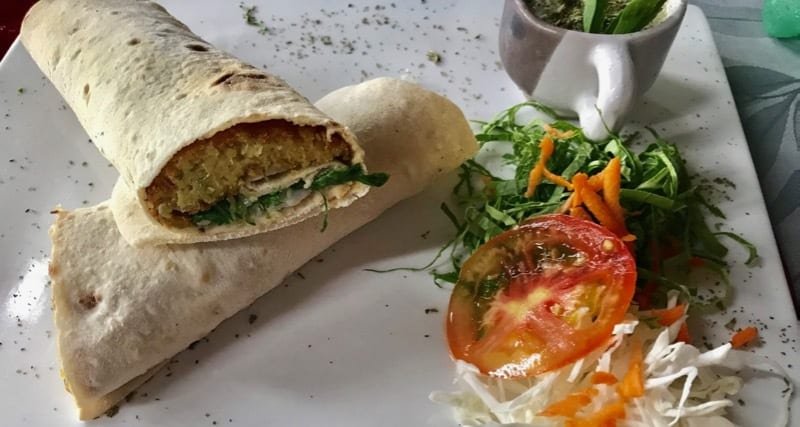 Falafel wrap at Topoly